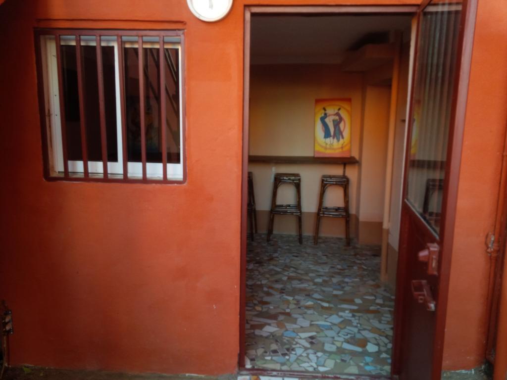 K6 Chambres D'Hote Ivato  Buitenkant foto