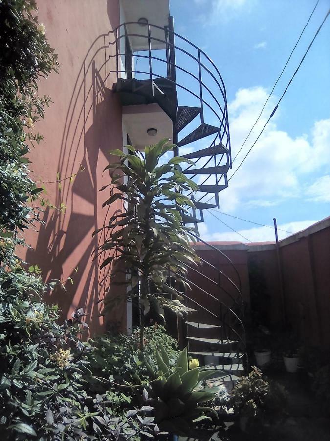 K6 Chambres D'Hote Ivato  Buitenkant foto